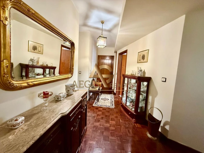 Apartamento T4 para Venda em Santo Antonio Foto 2