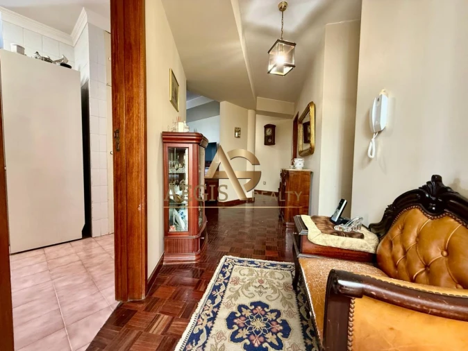 Apartamento T4 para Venda em Santo Antonio Foto 6