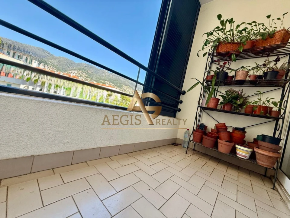 Apartamento T4 para Venda em Santo Antonio Foto 15