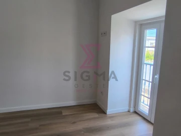 Moradia T2 para Venda em Roliça