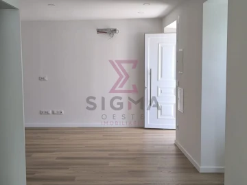 Moradia T2 para Venda em Roliça