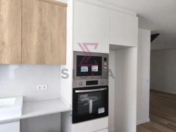 Moradia T2 para Venda em Roliça