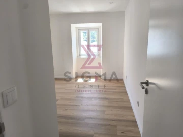 Moradia T2 para Venda em Roliça