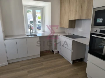 Moradia T2 para Venda em Roliça