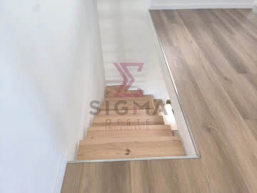 Moradia T2 para Venda em Roliça