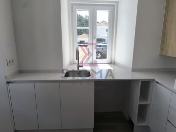 Moradia T2 para Venda em Roliça
