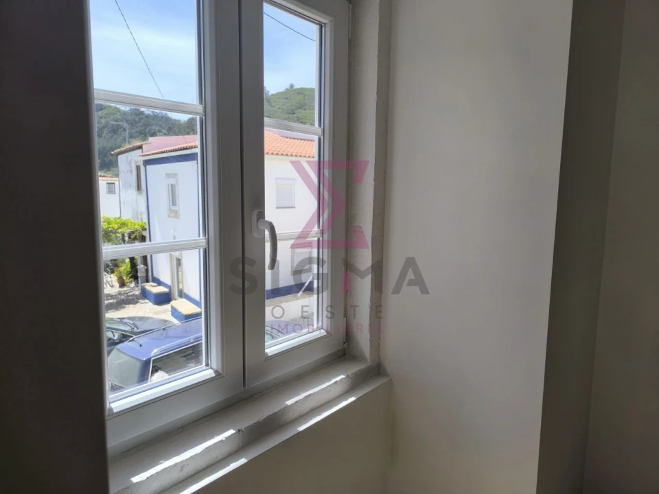 Moradia T2 para Venda em Roliça Foto 4