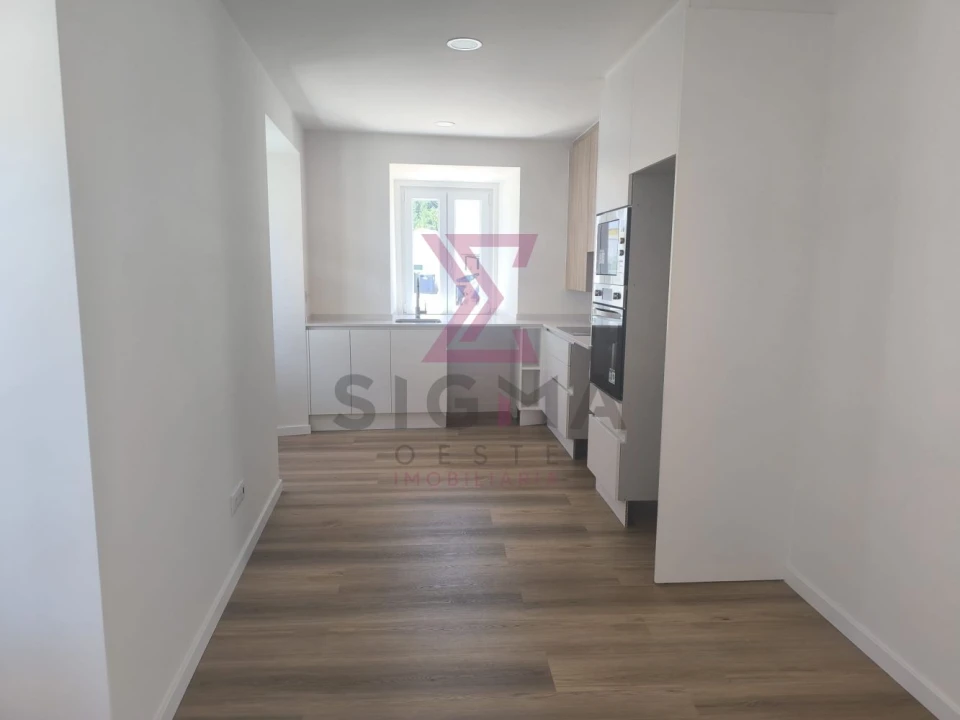 Moradia T2 para Venda em Roliça Foto 51