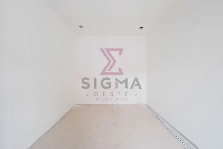 Moradia T2 para Venda em Roliça Foto 20