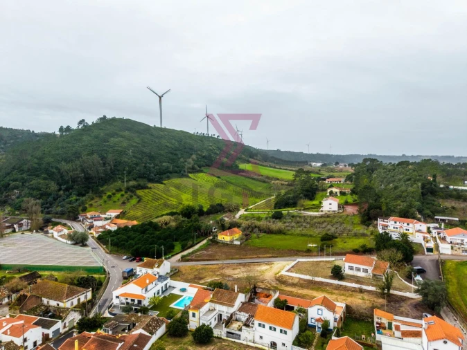 Moradia T2 para Venda em Roliça Foto 7