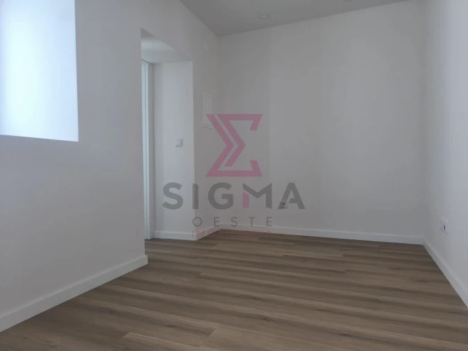 Moradia T2 para Venda em Roliça Foto 55