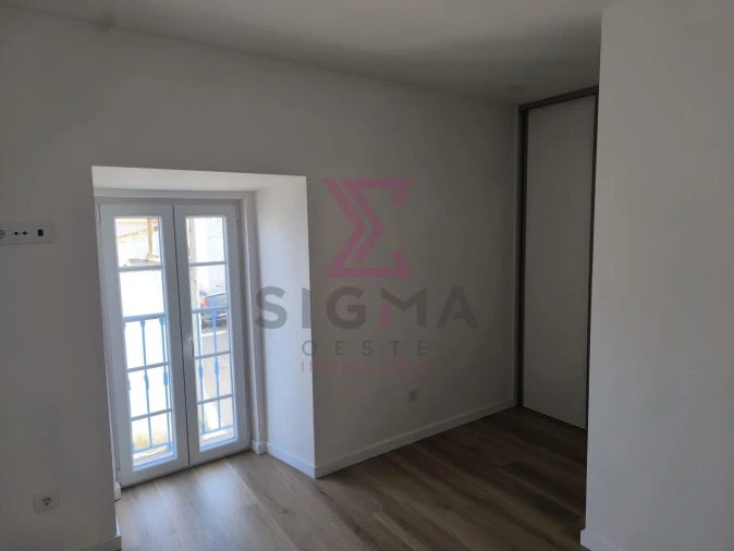 Moradia T2 para Venda em Roliça Foto 49