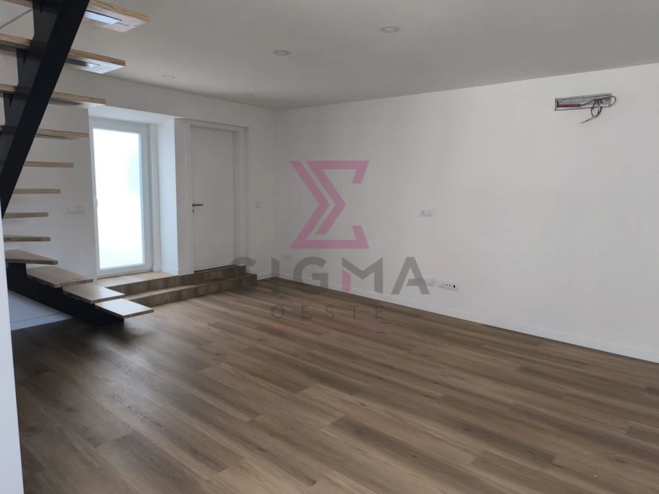 Moradia T2 para Venda em Roliça Foto 21