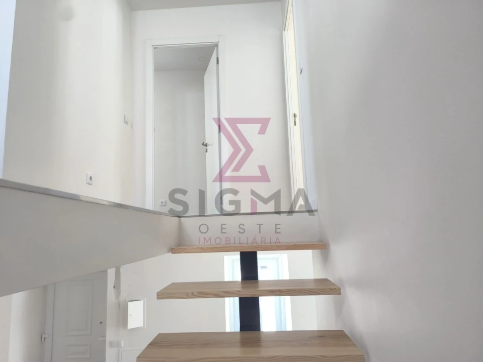 Moradia T2 para Venda em Roliça Foto 22