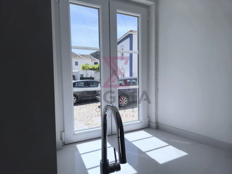 Moradia T2 para Venda em Roliça Foto 7