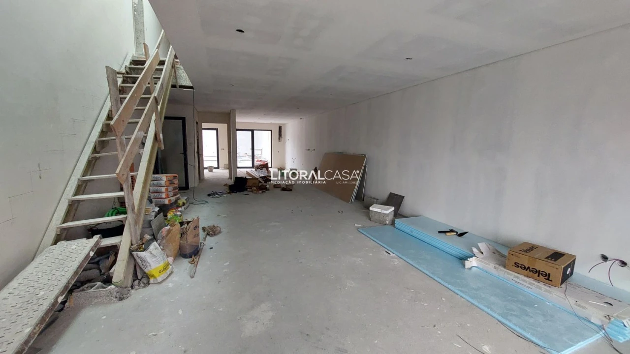 Moradia T4 para Venda em Gafanha da Encarnação Foto 3