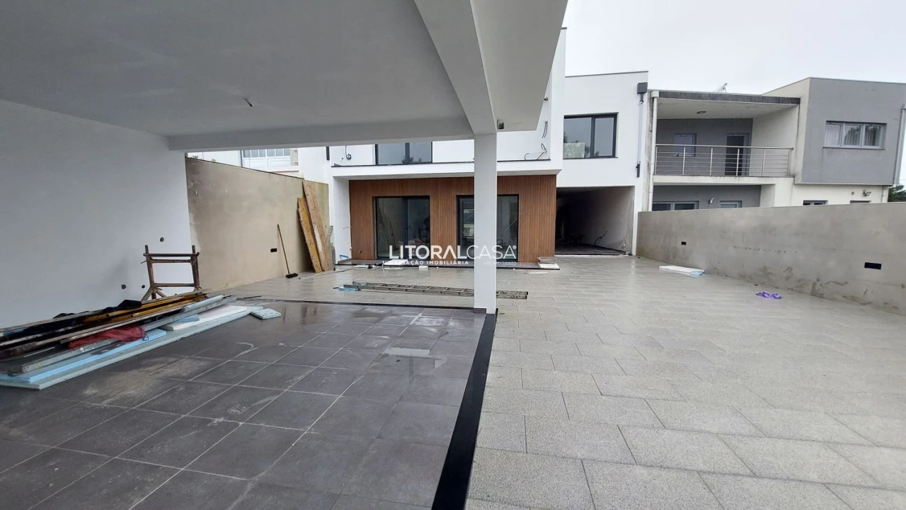 Moradia T4 para Venda em Gafanha da Encarnação Foto 23