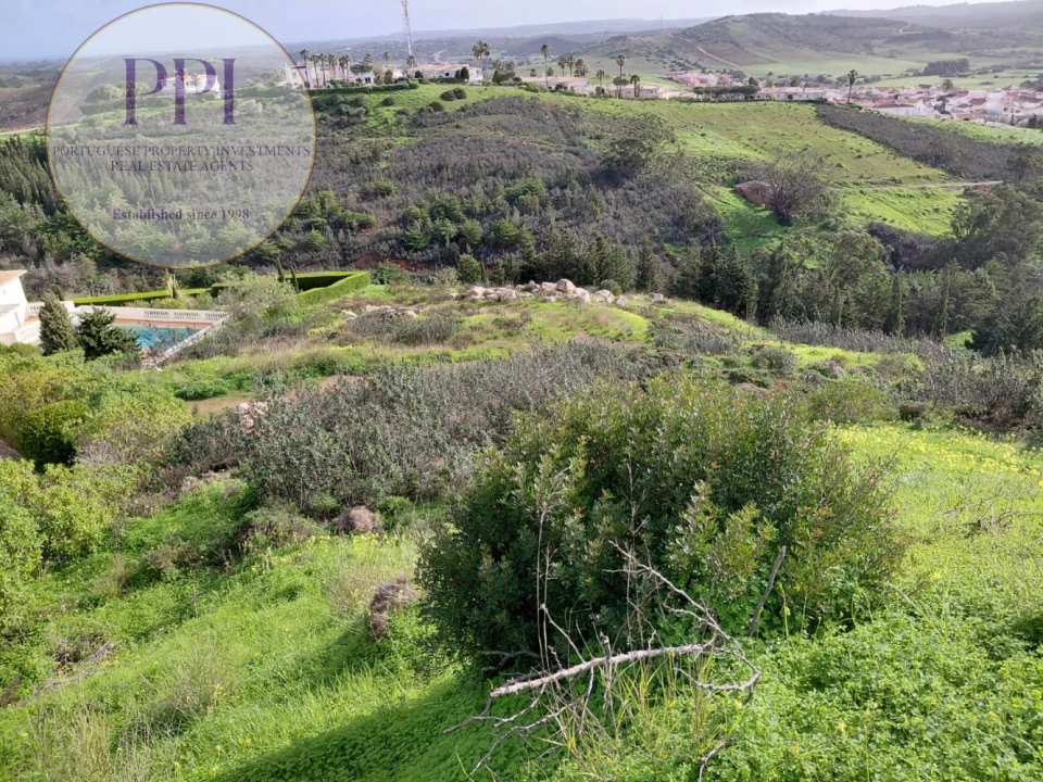 Terreno para Venda em Budens Foto 6