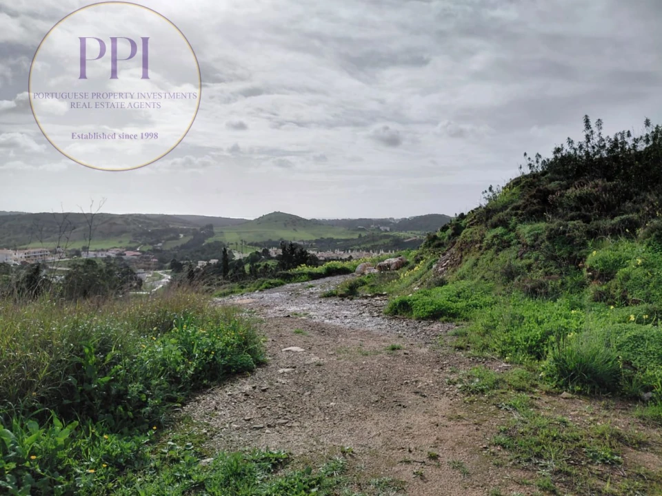 Terreno para Venda em Budens Foto 14