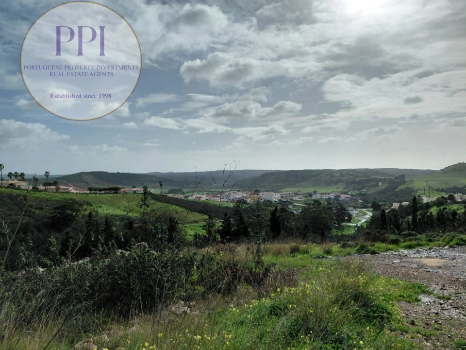 Terreno para Venda em Budens Foto 12