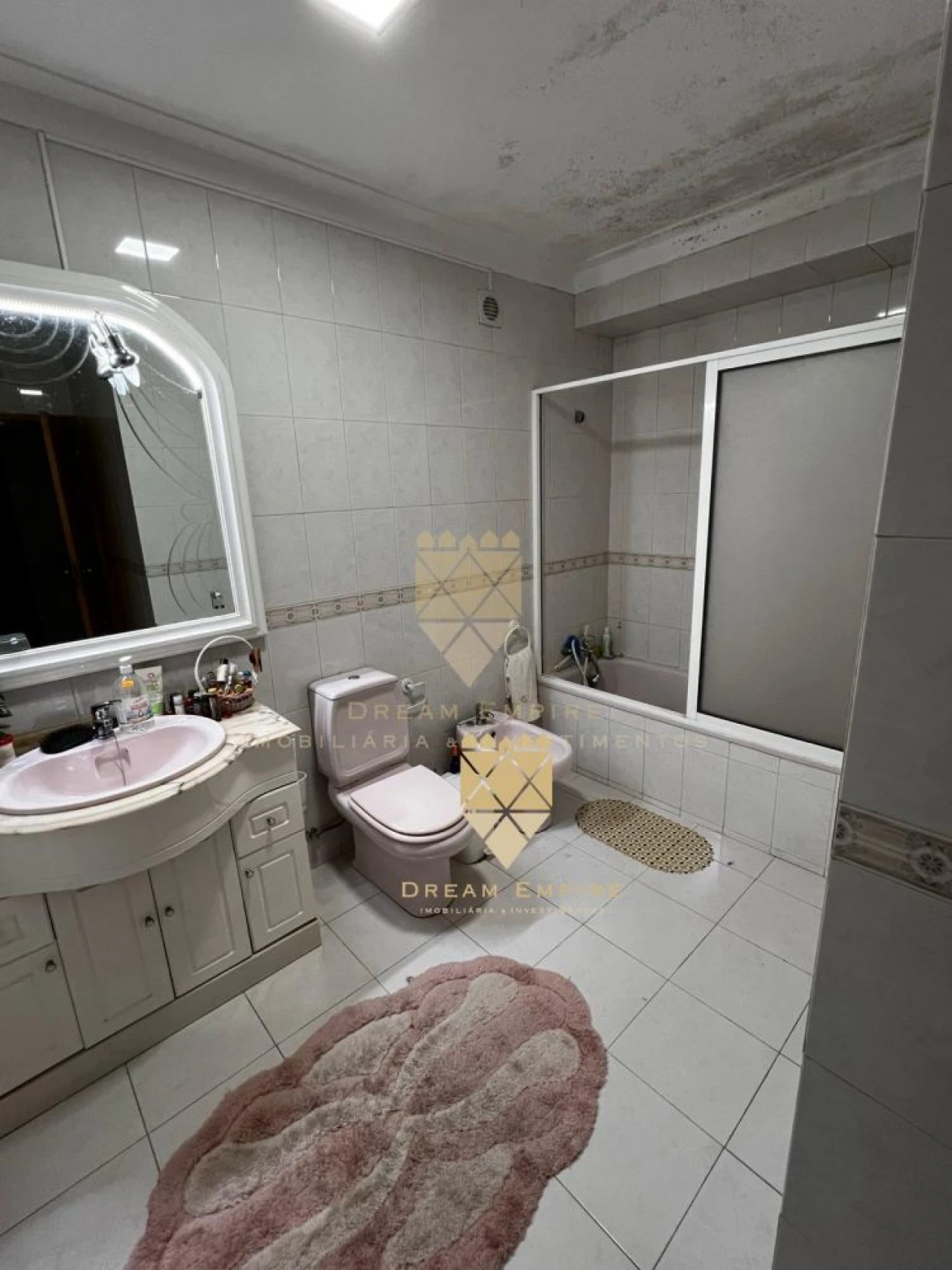 Apartamento T3 para Venda em Paredes Foto 2