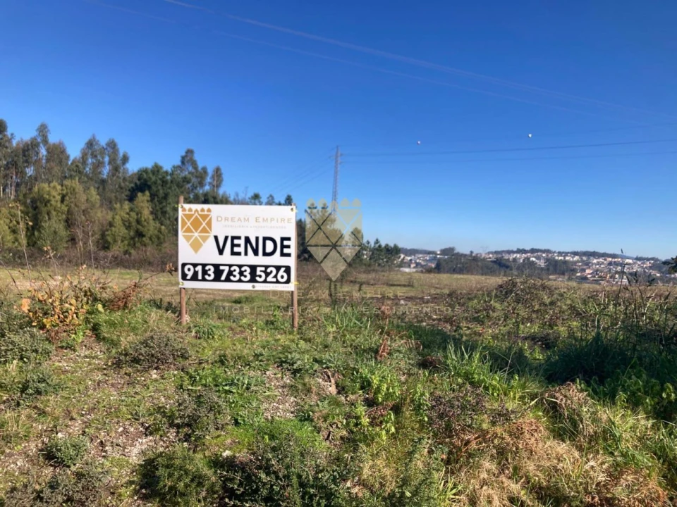 Terreno para Venda em Vilela Foto 1