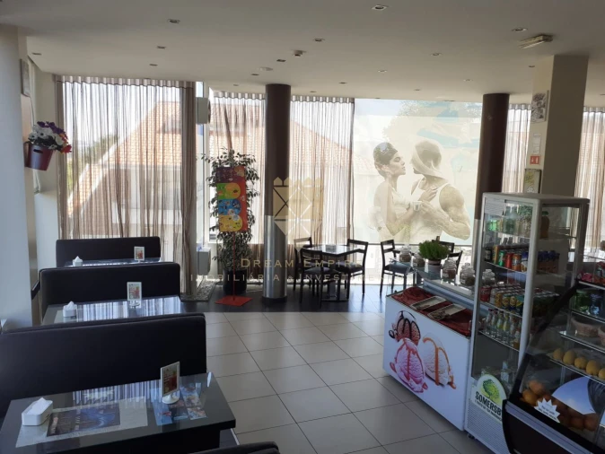 Loja para Trespasse em Paredes Foto 7