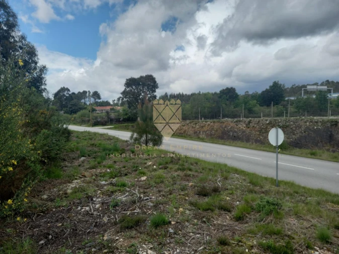 Terreno para Venda em Recarei Foto 3