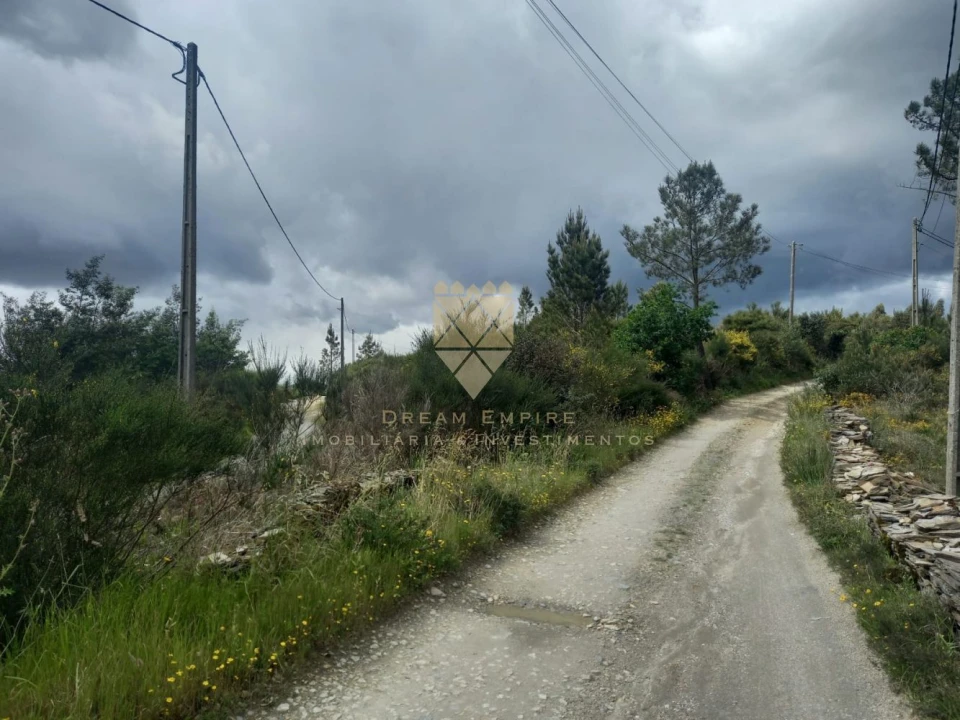 Terreno para Venda em Recarei Foto 5