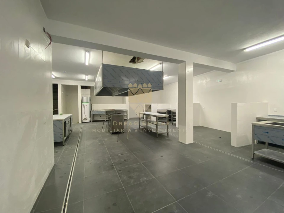 Quinta T0 para Venda em Paço de Sousa Foto 2