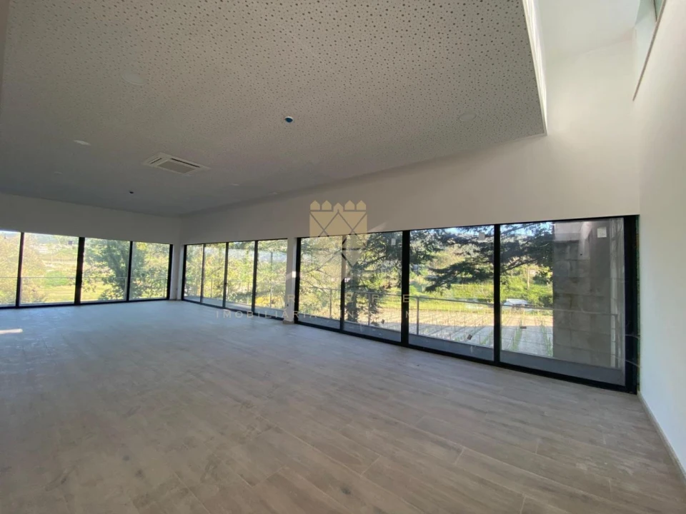 Quinta T0 para Venda em Paço de Sousa Foto 18