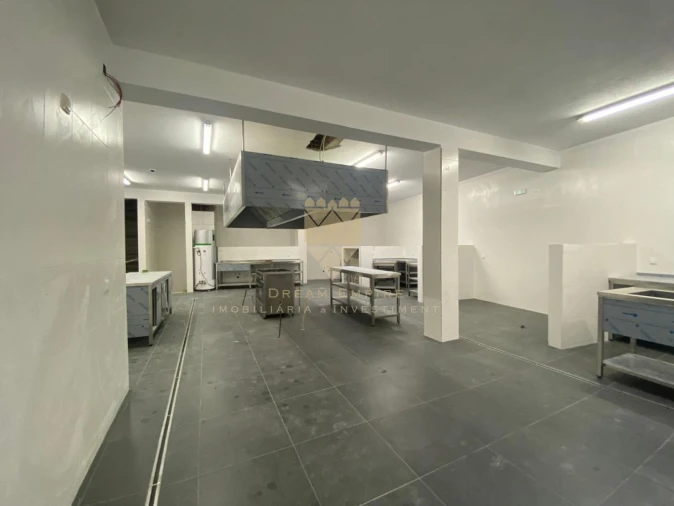 Quinta T0 para Venda em Paço de Sousa Foto 2