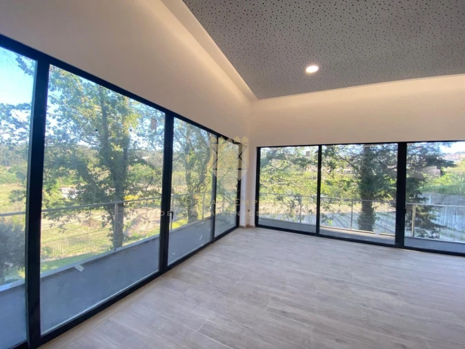 Quinta T0 para Venda em Paço de Sousa Foto 6