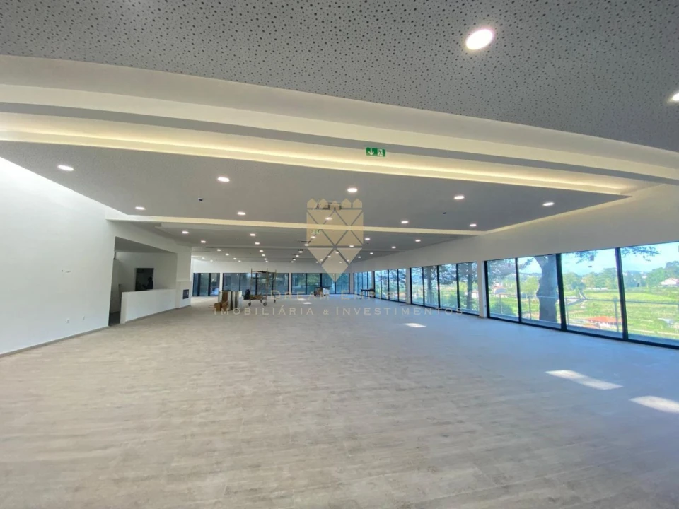 Quinta T0 para Venda em Paço de Sousa Foto 8