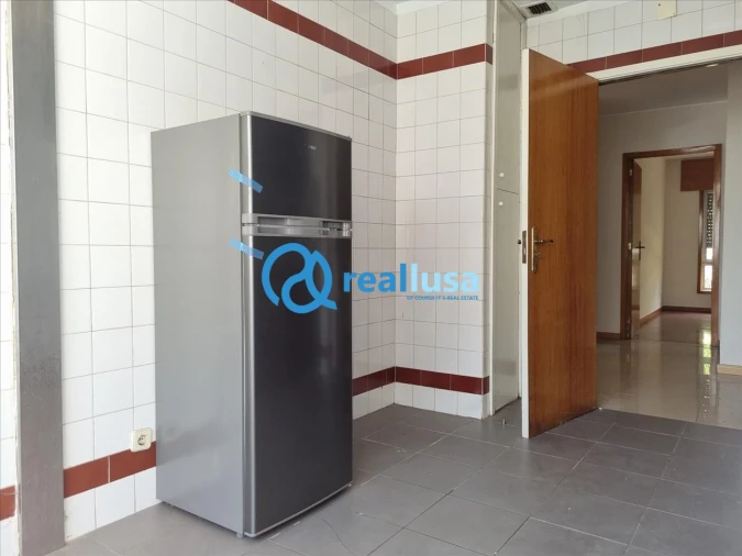 Apartamento T3 para Venda em Rio Tinto Foto 4