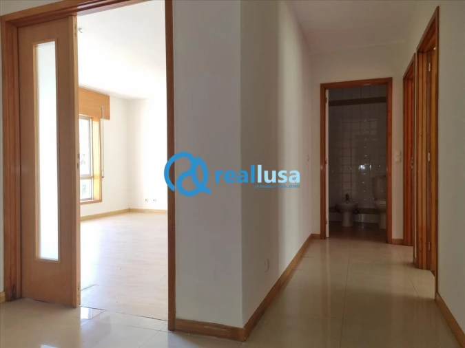 Apartamento T3 para Venda em Rio Tinto Foto 6