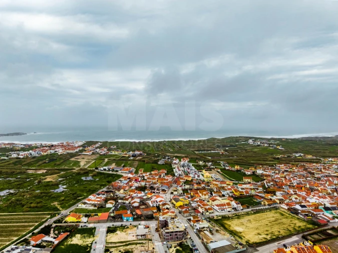 Moradia T4 para Venda em Ferrel Foto 6