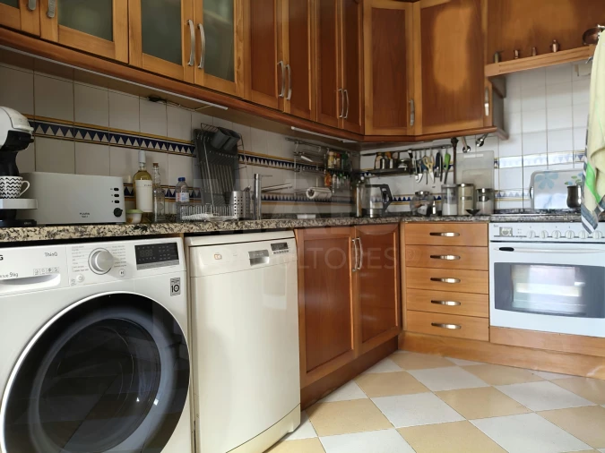 Moradia T4 para Venda em Moita dos Ferreiros Foto 12