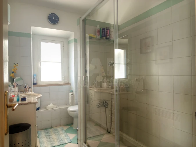 Moradia T4 para Venda em Moita dos Ferreiros Foto 12