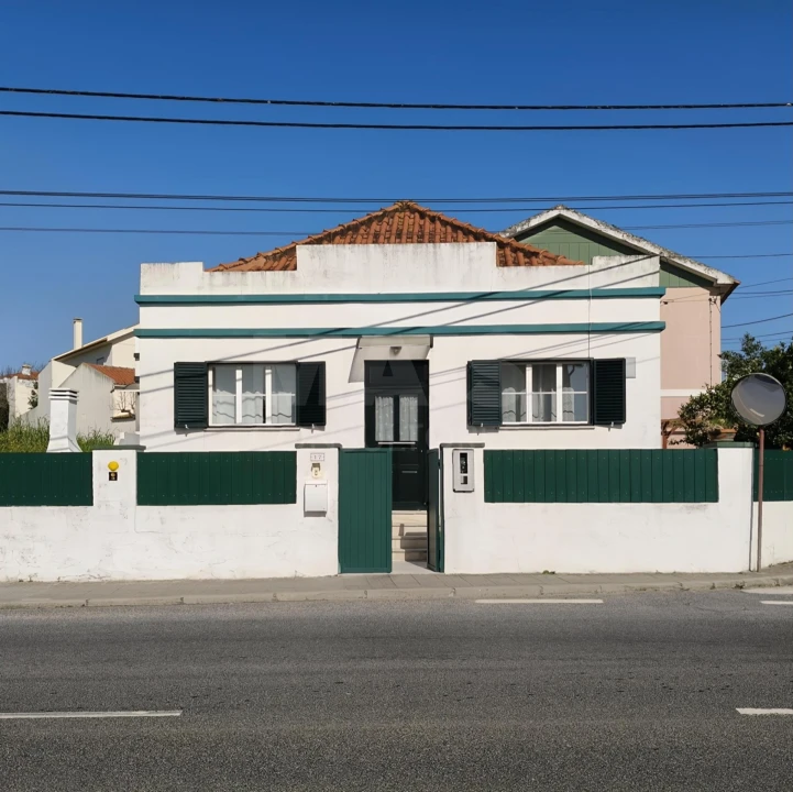 Moradia T4 para Venda em Moita dos Ferreiros Foto 1