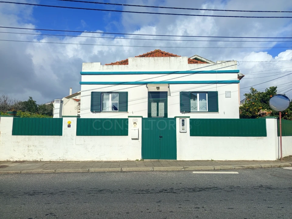 Moradia T4 para Venda em Moita dos Ferreiros Foto 2