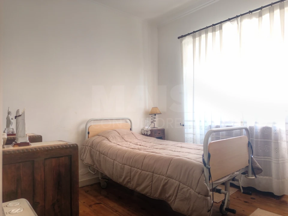 Moradia T4 para Venda em Moita dos Ferreiros Foto 11