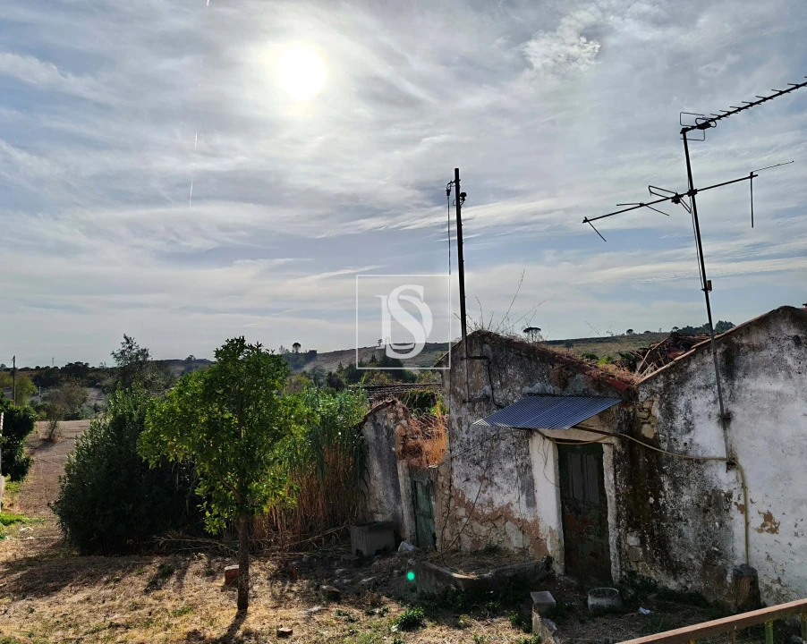 Moradia T2 para Venda em Olaia e Paço Foto 4