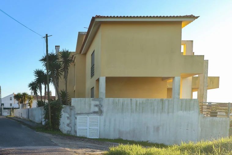 Moradia T5 para Venda em Silveira Foto 12