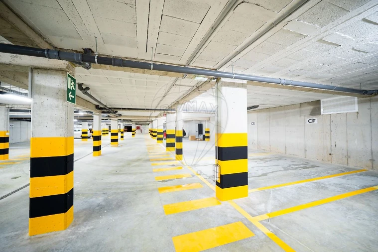 Apartamento T2 para Arrendamento em Aradas Foto 27