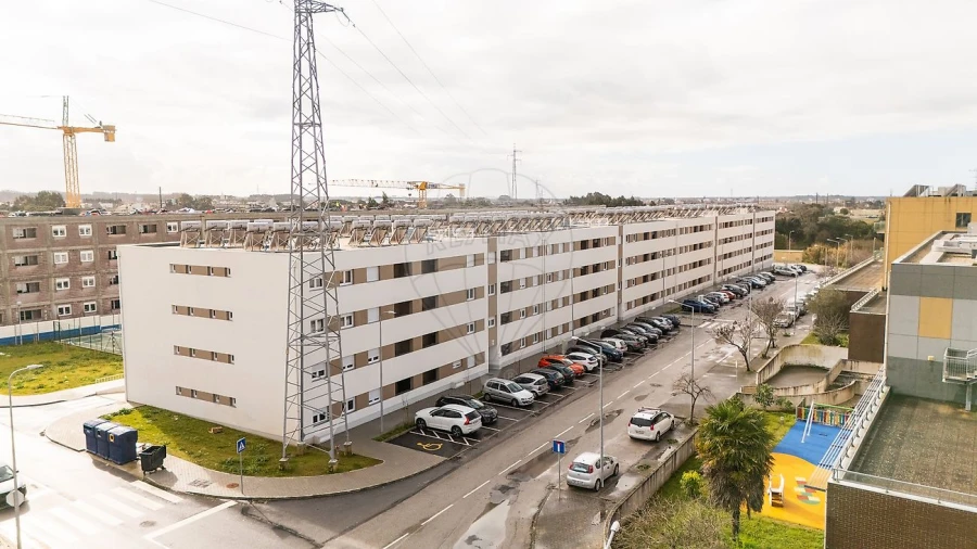 Apartamento T2 para Arrendamento em Aradas Foto 1