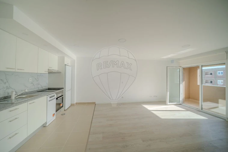 Apartamento T2 para Arrendamento em Aradas Foto 23