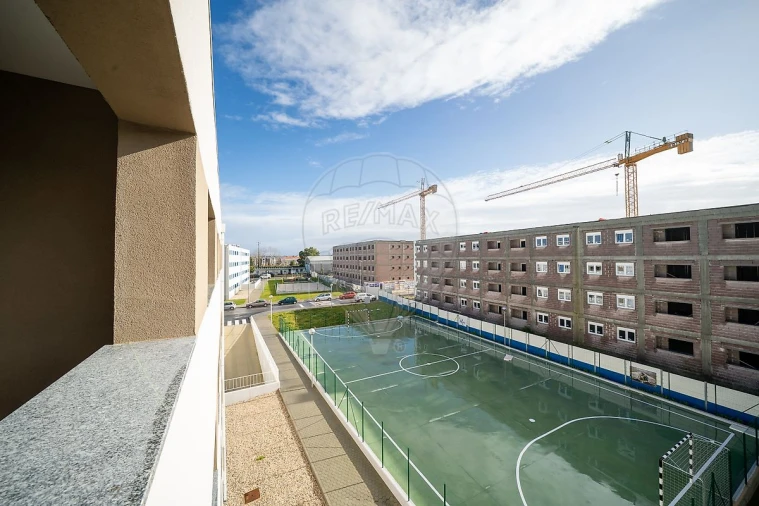 Apartamento T2 para Arrendamento em Aradas Foto 24