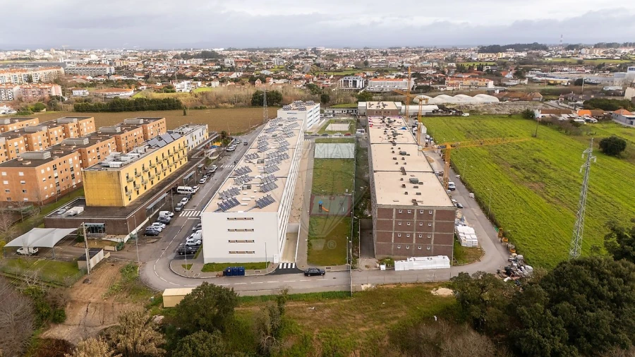 Apartamento T2 para Arrendamento em Aradas Foto 5