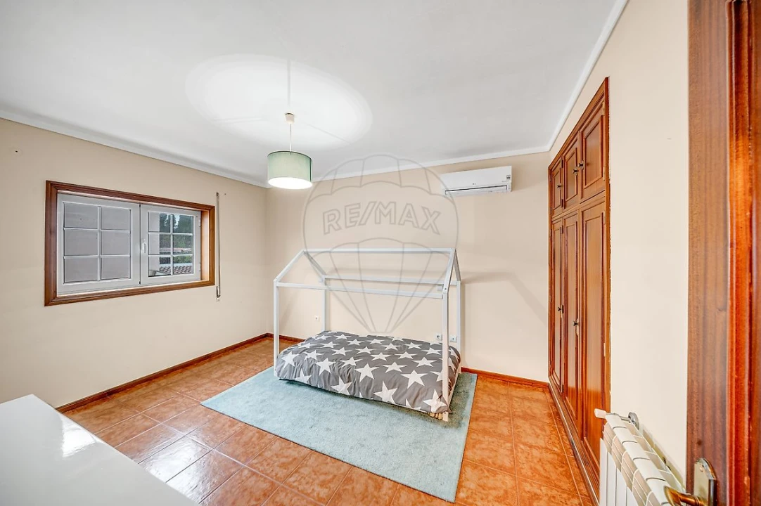 Moradia T4 para Venda em Oliveira do Bairro Foto 13